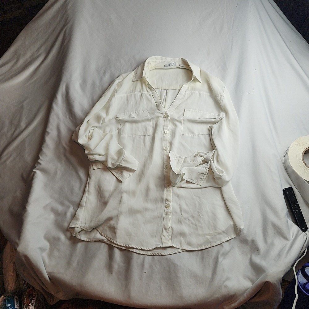 New York and Company Blouse Cream Long Sleeve Chest Pockets Women's Size XL